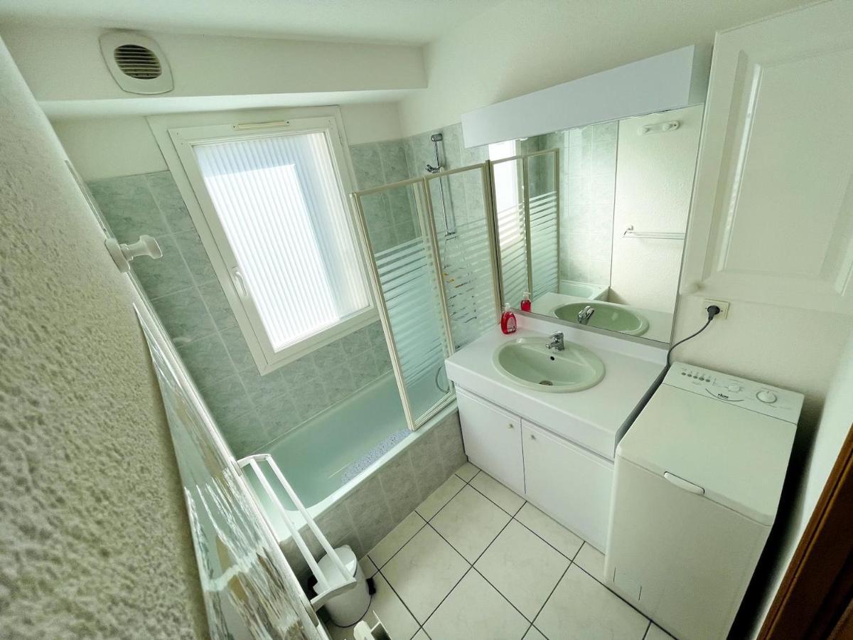 Appartement Lumineux Proche Plage Et Parking Savines Exteriör bild